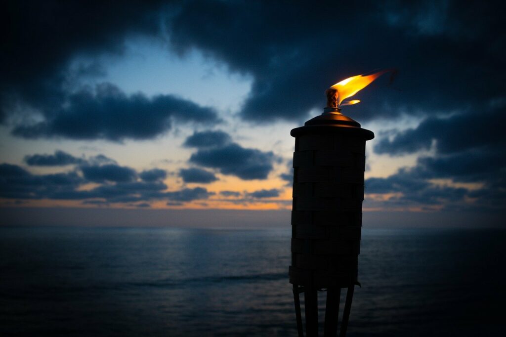 candle in the ocean